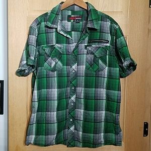 ☘🍀Men's Plaid, Green button up🍀☘